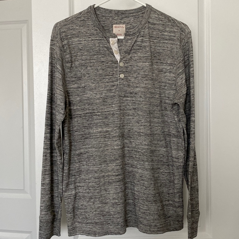 Gently Used Men’s Henley Tee